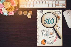 آموزش افزایش بازدید سایت: چکیده تجربیات نی‌نی‌سایت و راهنمای جامع